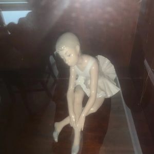 Llardo Ballerina Figurine Collectible